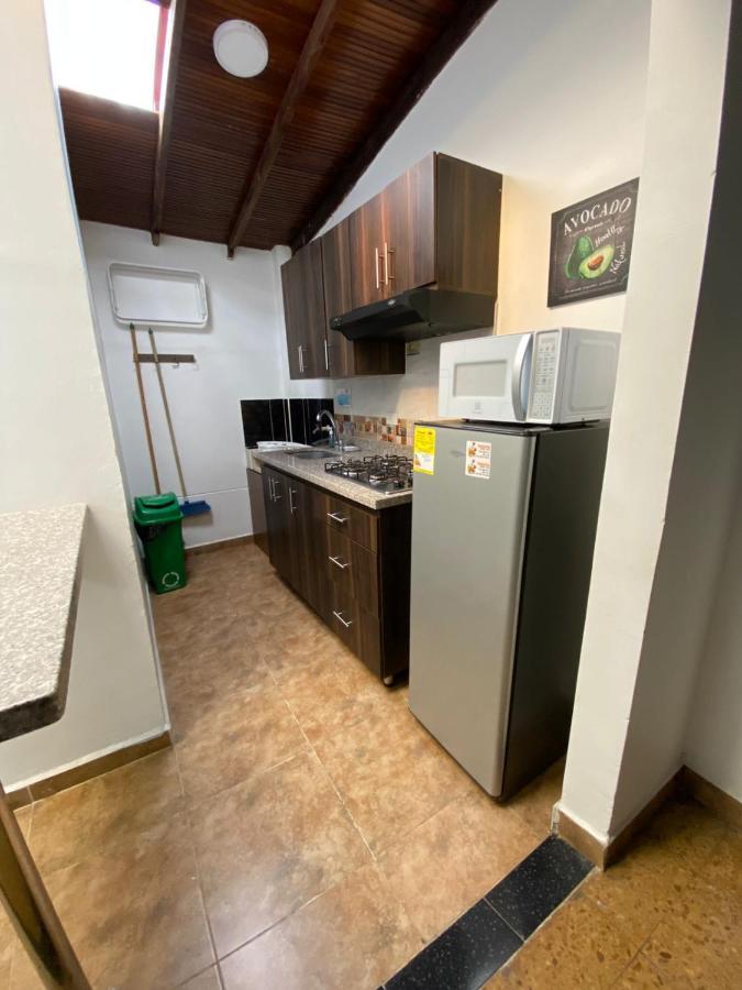 Apartamentos Excelente Ubicacion Medellín Buitenkant foto