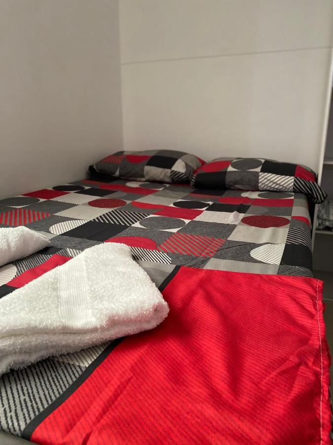 Apartamentos Excelente Ubicacion Medellín Buitenkant foto