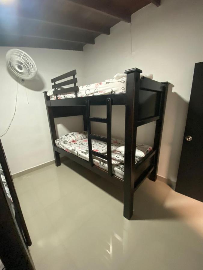 Apartamentos Excelente Ubicacion Medellín Buitenkant foto